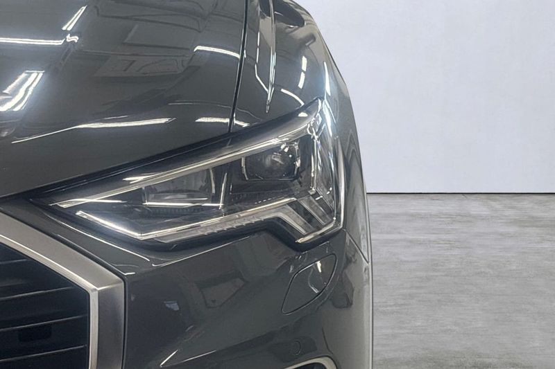 Audi Q3 bild 19