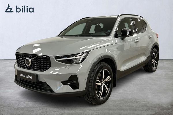 Volvo XC40 B3 FWD Bensin Plus Dark - 2025