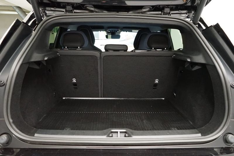 Volvo EX30 bild 8