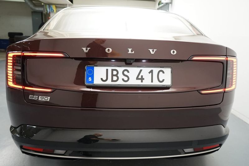 Volvo ES90 bild 17