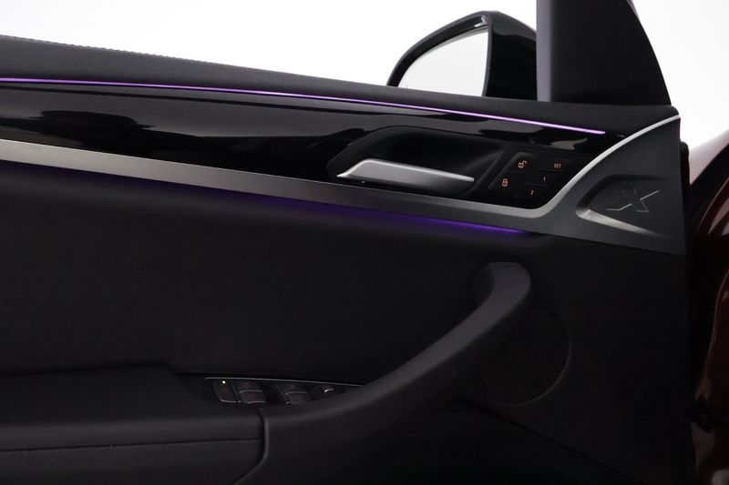 BMW iX3 bild 25