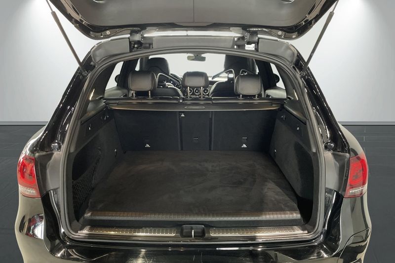 Mercedes GLC300 bild 11