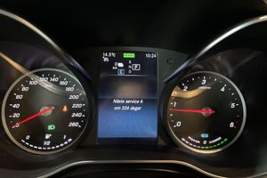 Mercedes GLC300 bild 30