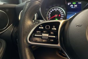 Mercedes GLC300 bild 19