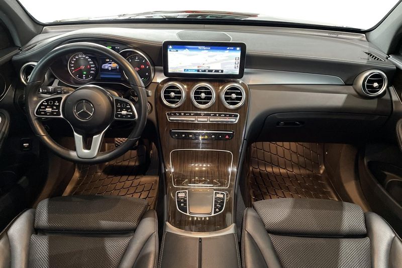 Mercedes GLC300 bild 17
