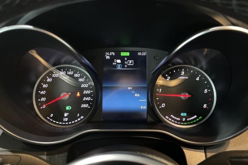 Mercedes GLC300 bild 28