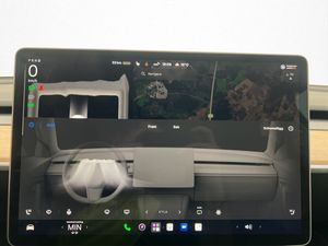 Tesla Model Y bild 19