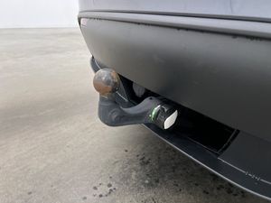 Tesla Model Y bild 10