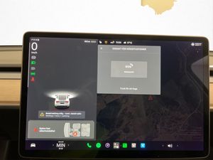 Tesla Model Y bild 16