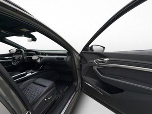 Audi SQ8 e-tron bild 26