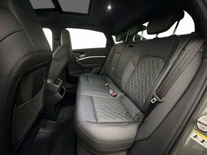 Audi SQ8 e-tron bild 27