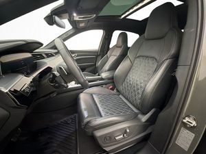 Audi SQ8 e-tron bild 12