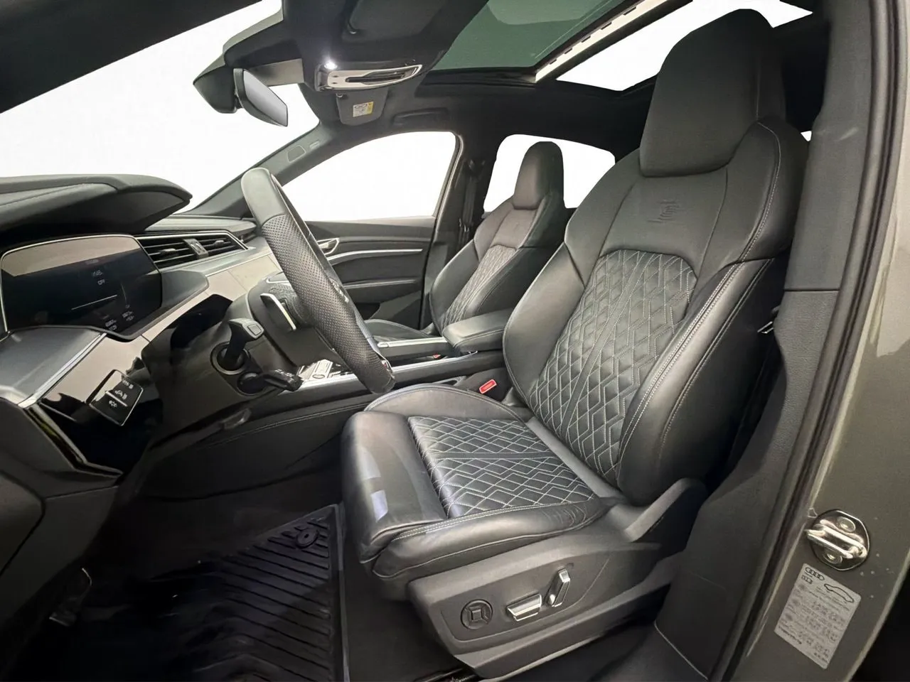 Audi SQ8 e-tron bild 12