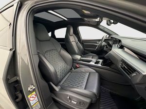 Audi SQ8 e-tron bild 25