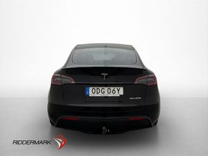 Tesla Model Y bild 8