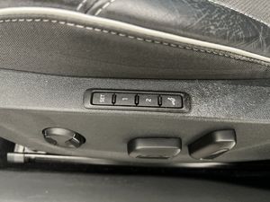 Skoda Enyaq bild 13