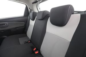 Toyota Yaris bild 15