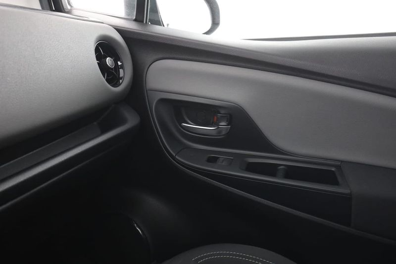 Toyota Yaris bild 30