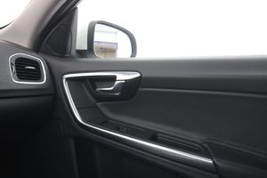 Volvo V60 bild 30