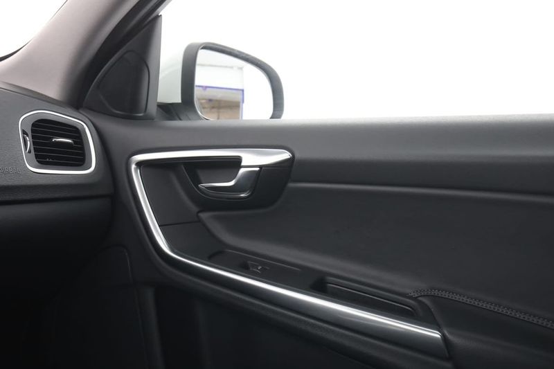 Volvo V60 bild 30