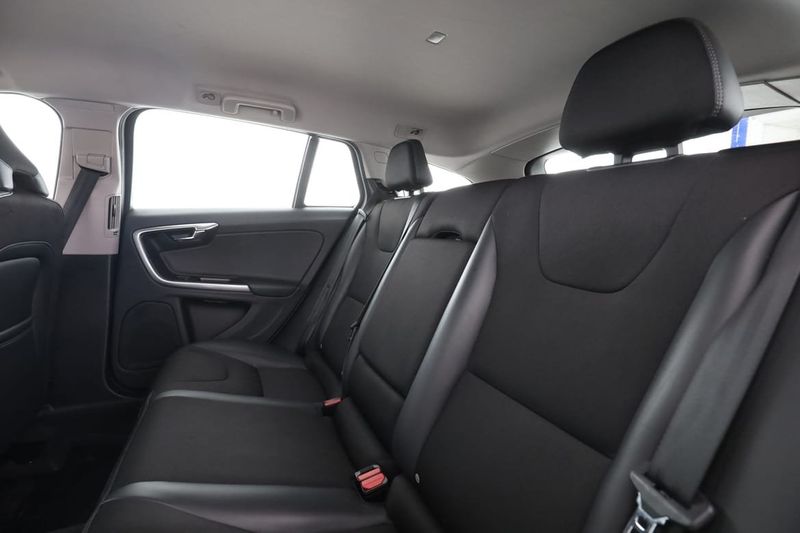 Volvo V60 bild 15