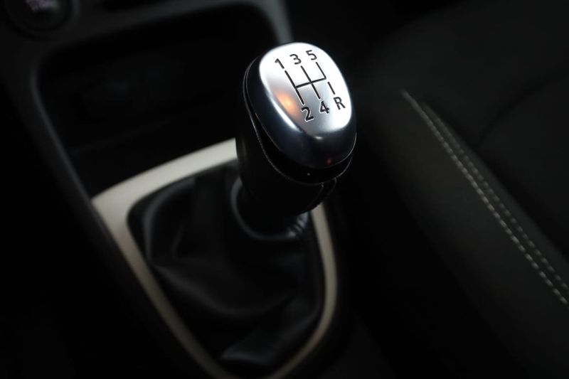 Renault Captur bild 25
