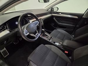 Volkswagen Passat bild 10