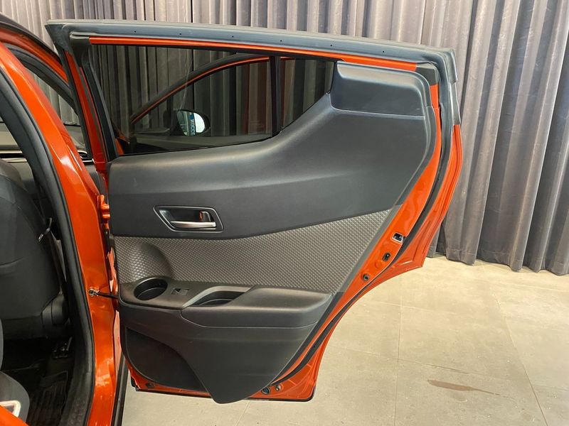 Toyota C-HR bild 24