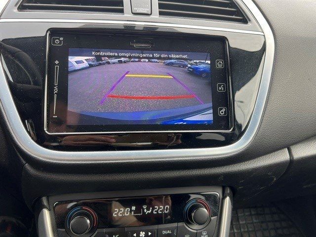 Suzuki S-CROSS bild 7