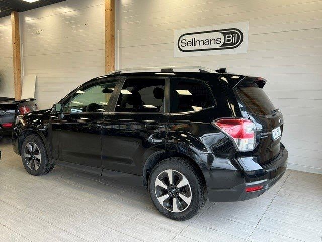 Subaru Forester bild 2