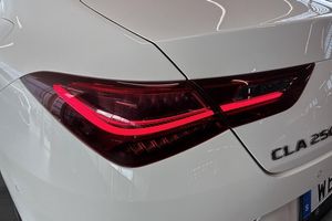 Mercedes CLA250 bild 24