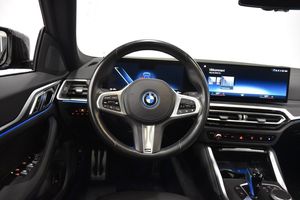 BMW i4 bild 2