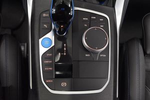 BMW i4 bild 21