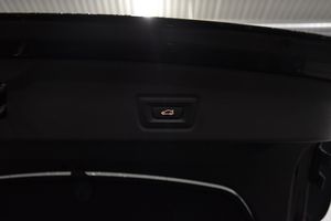 BMW i4 bild 22