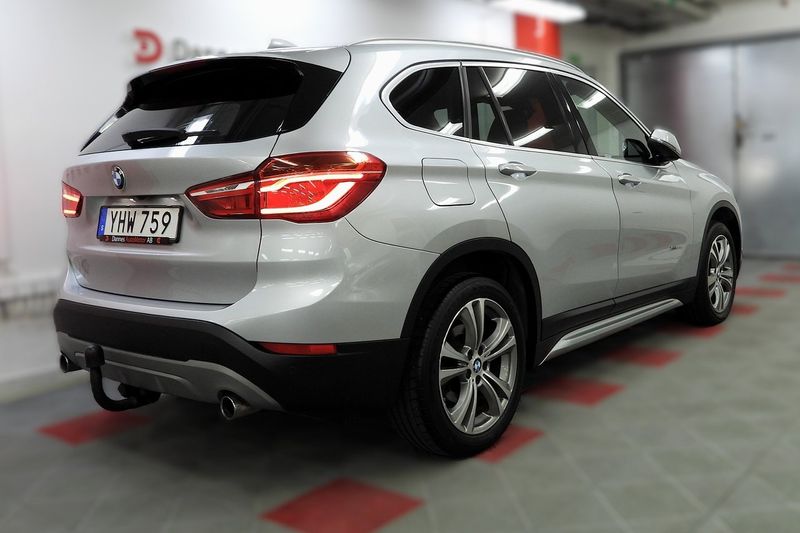 BMW X1 bild 8