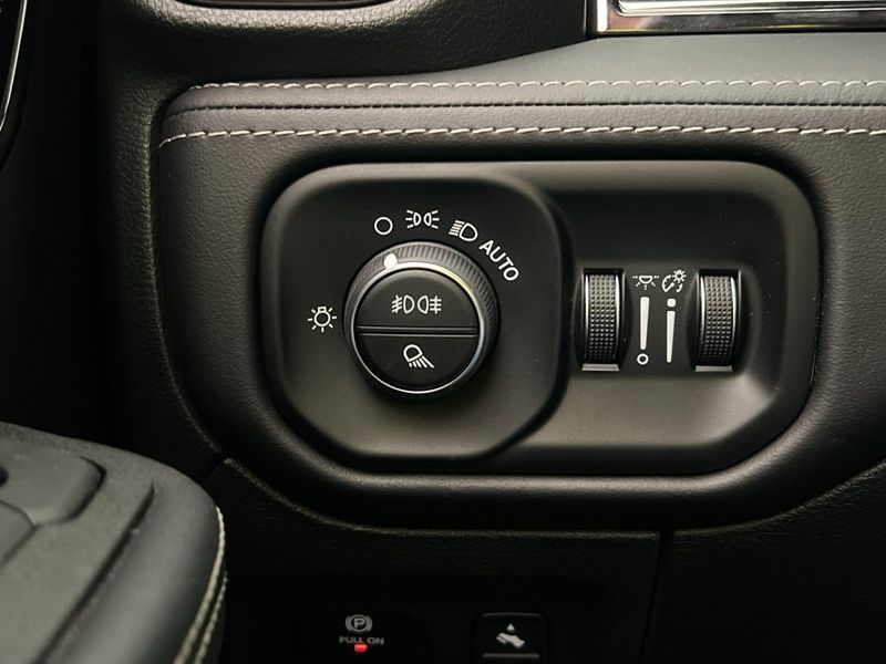 Dodge Ram bild 22