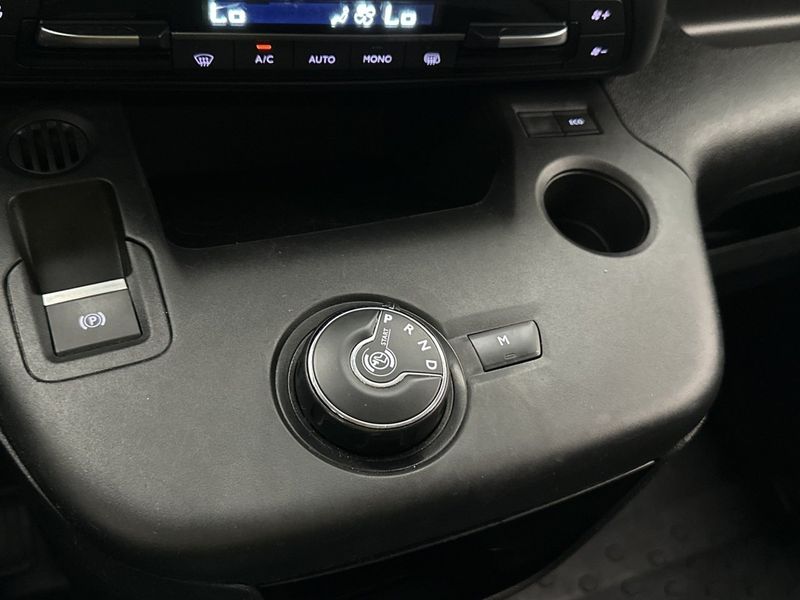 Peugeot Partner bild 28