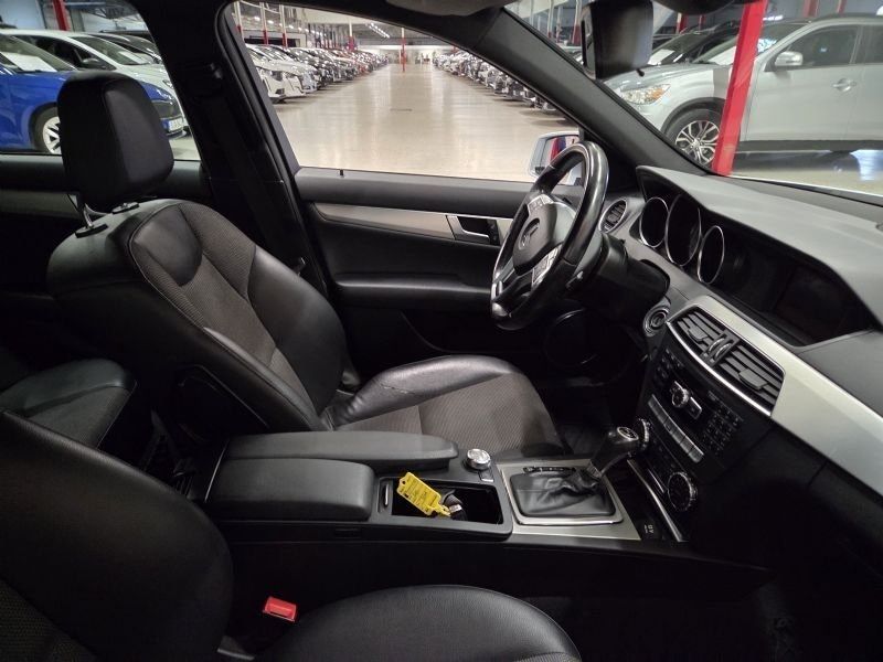 Mercedes C220 bild 4