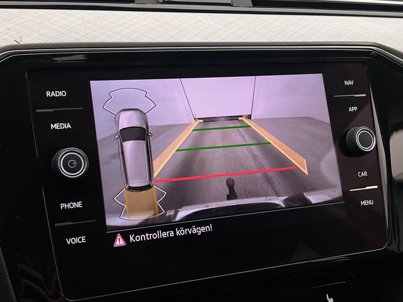 Volkswagen Passat bild 14