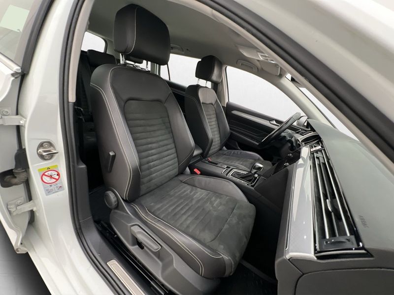 Volkswagen Passat bild 12