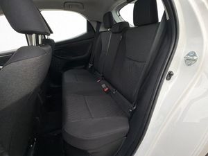 Toyota Yaris bild 16