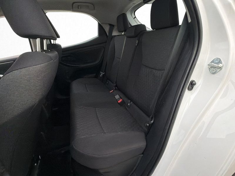 Toyota Yaris bild 16