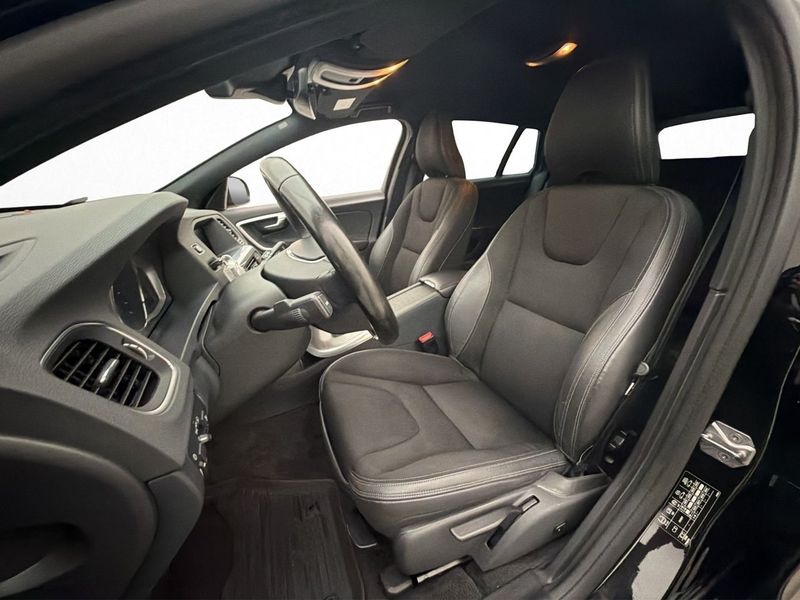 Volvo V60 bild 9
