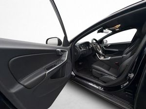 Volvo V60 bild 8