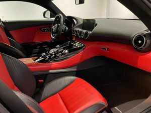 Mercedes AMG GT bild 17