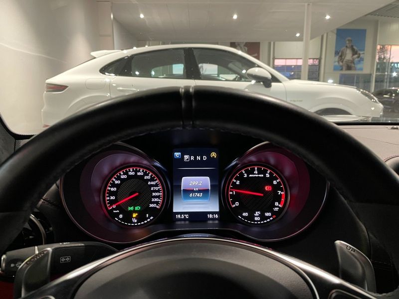 Mercedes AMG GT bild 11