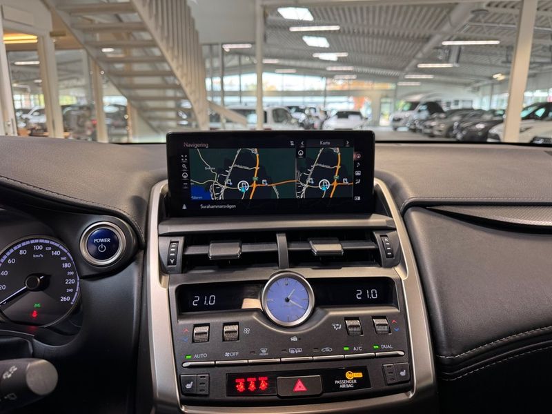 Lexus NX bild 19