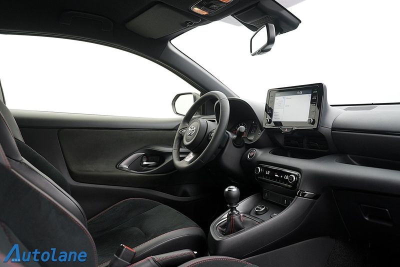 Toyota Yaris bild 16