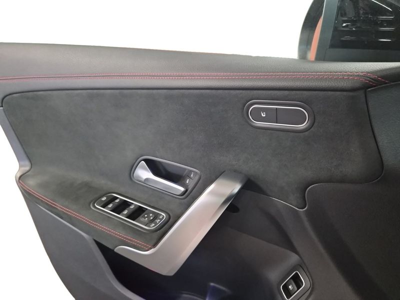 Mercedes CLA250 bild 20
