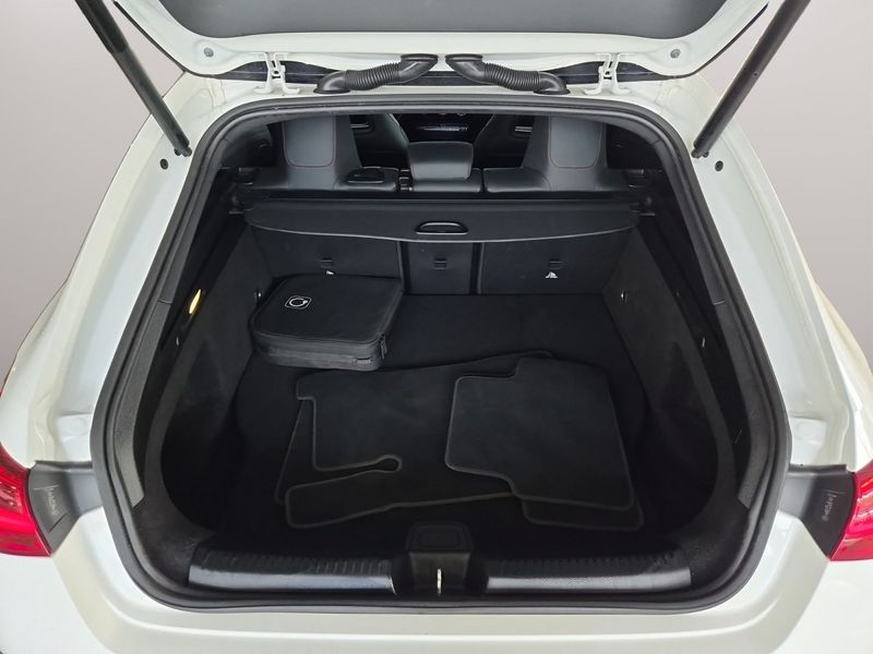 Mercedes CLA250 bild 19